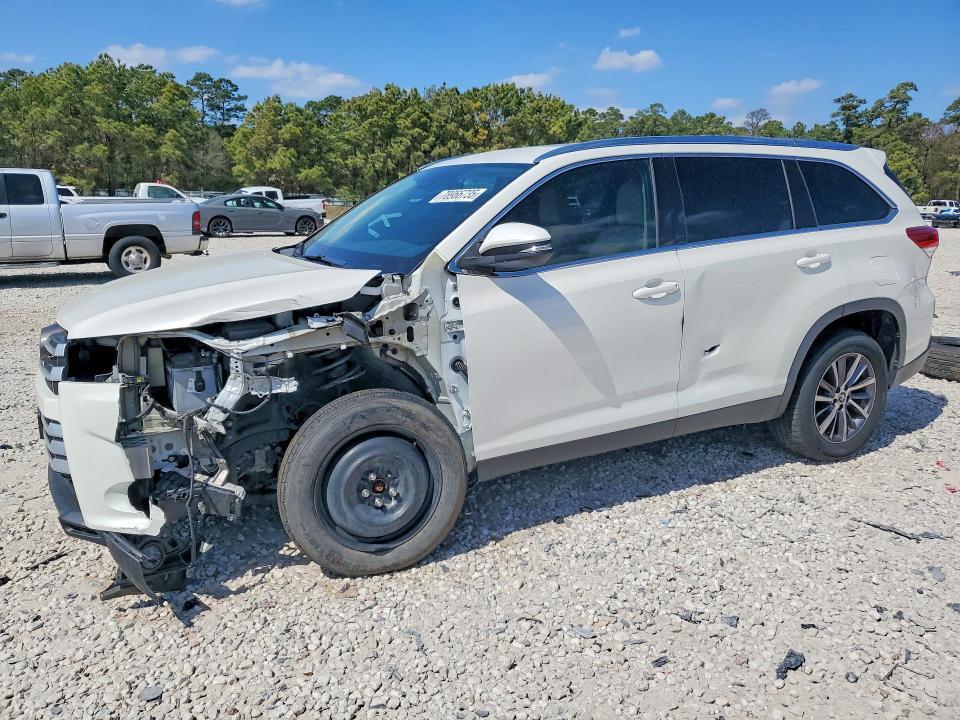 2019 Toyota Highlander xle