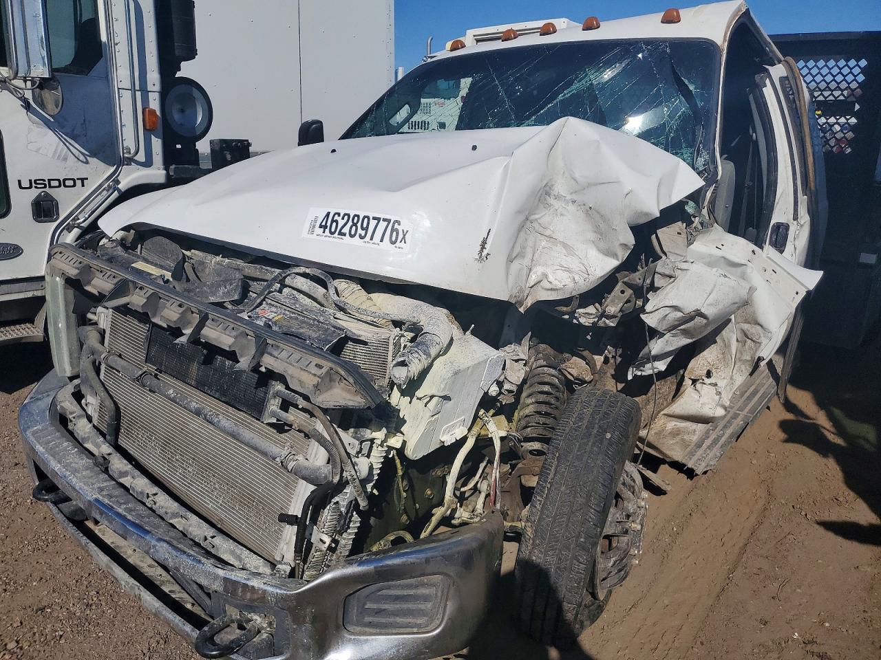 2015 Ford F350 Super Duty Flatbed Truck
