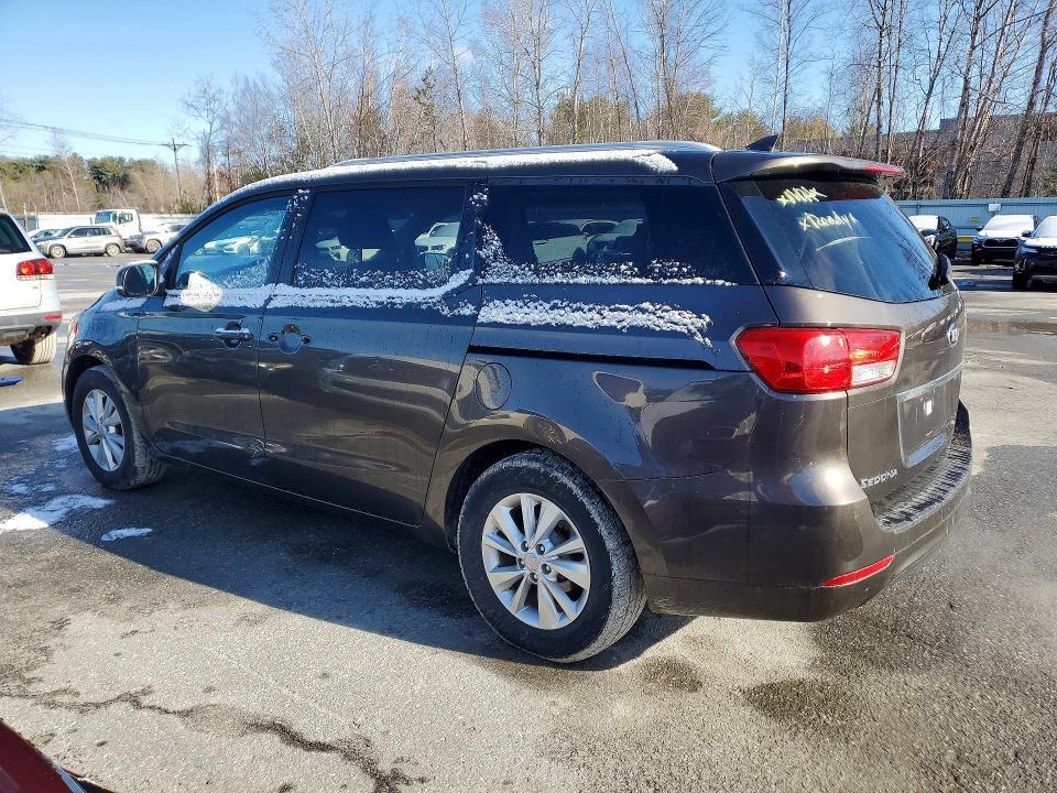 2015 KIA Sedona lx
