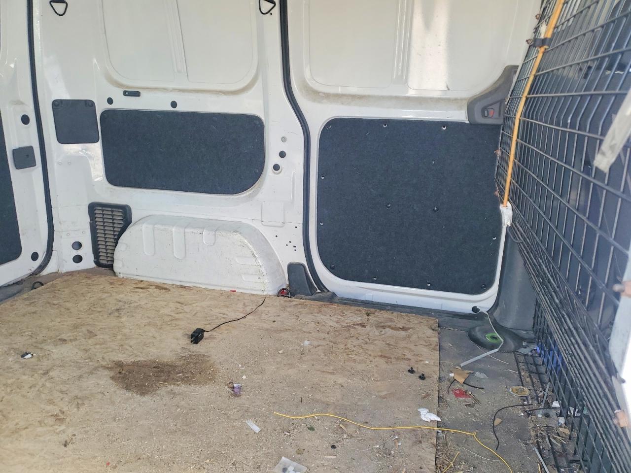 2015 Nissan NV200 S
