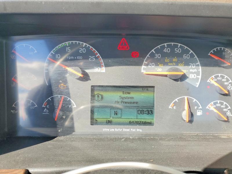 2018 Volvo VNL Semi Truck