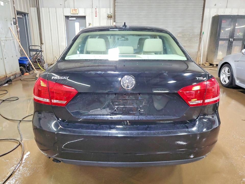 2015 Volkswagen Passat s