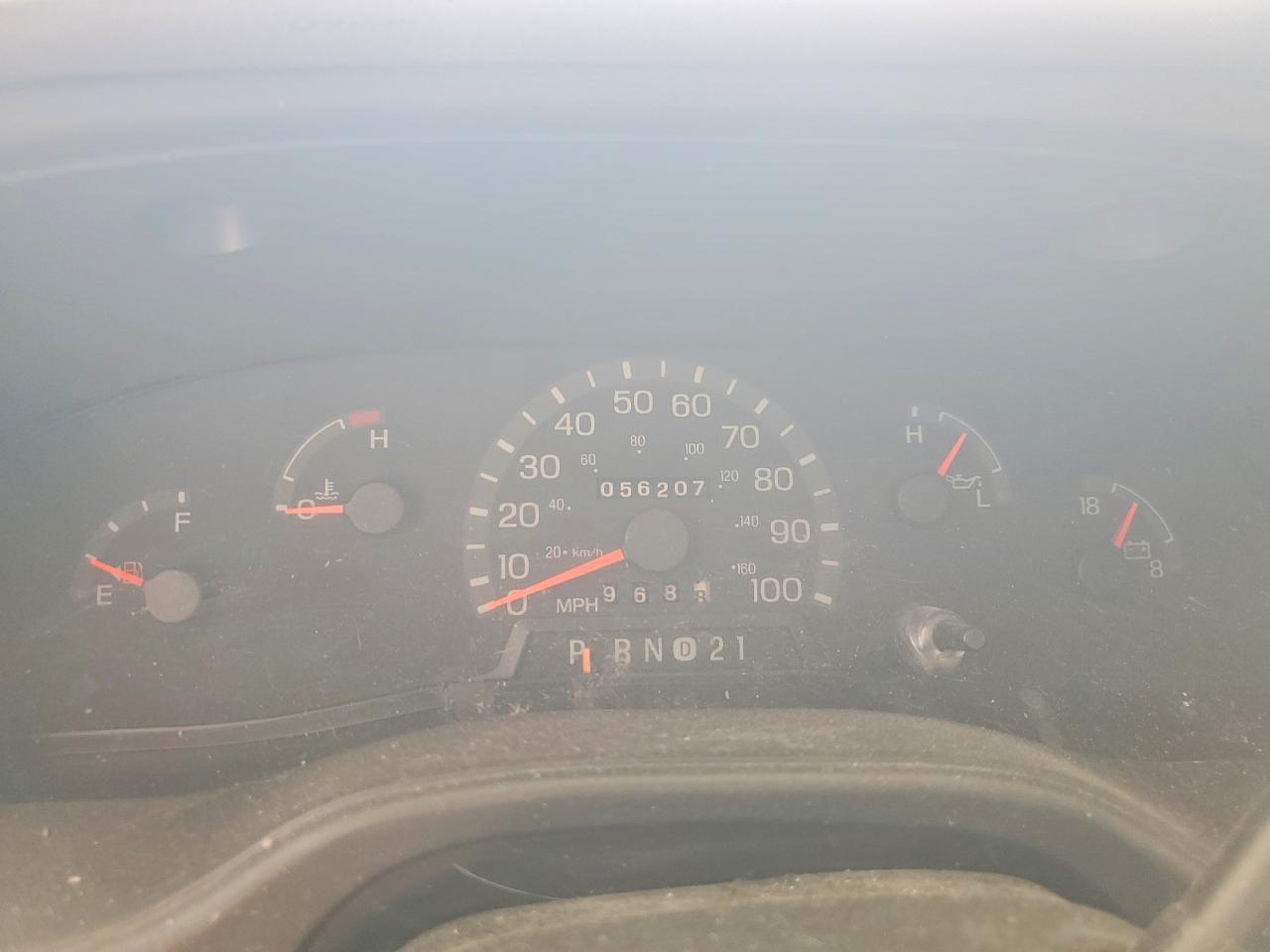 2003 Ford 2002 Ford E450 Shuttle Bus