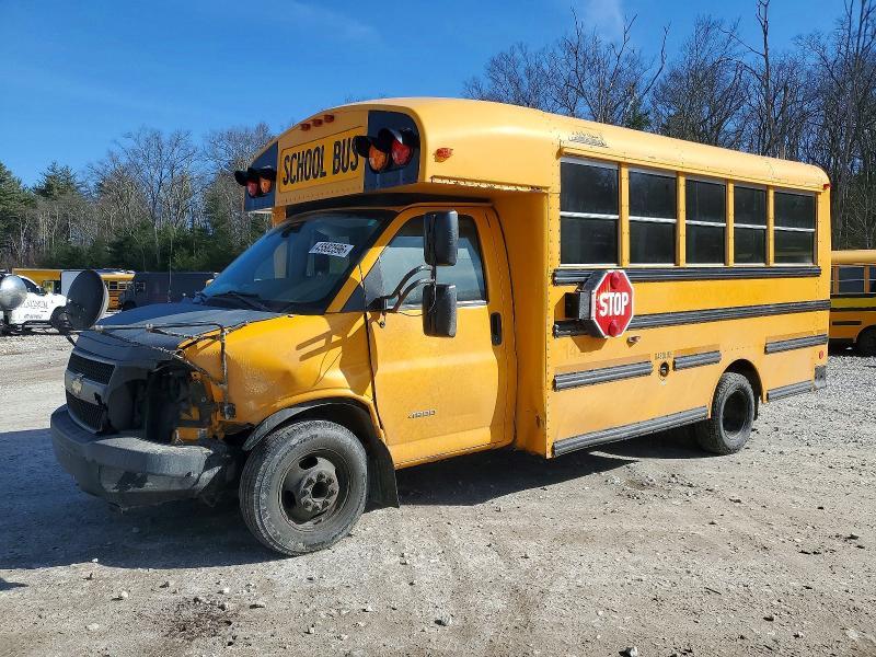 2014 Chev Express G4500
