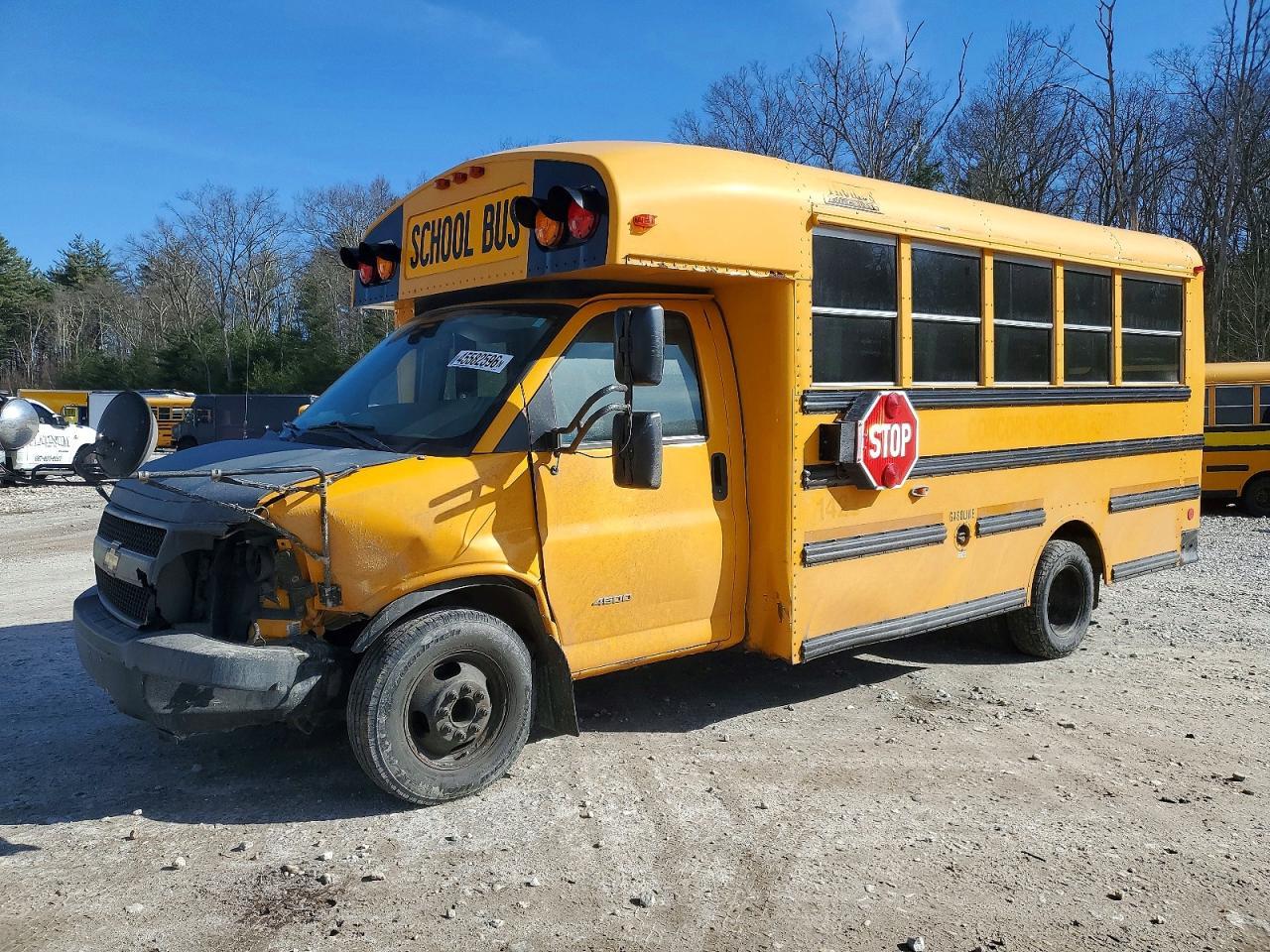2014 Chev Express G4500