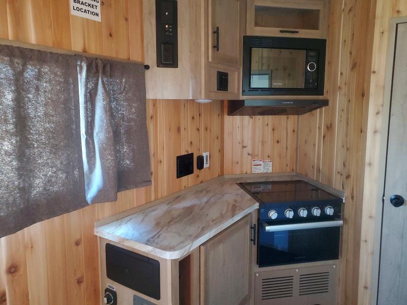 2026 Yett 2026 Voyager T614-DK Enclosed Cargo Trailer