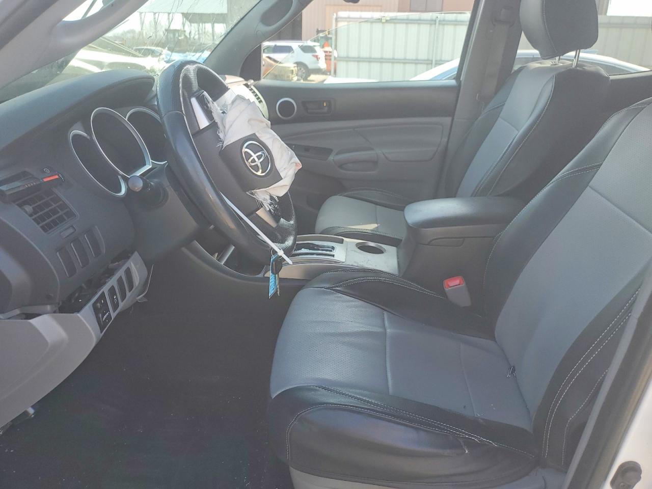2014 Toyota Tacoma Base