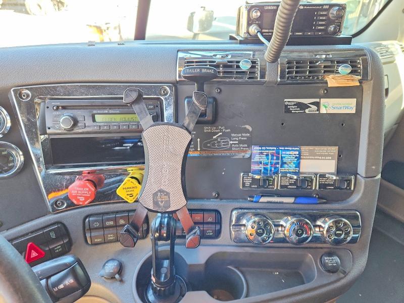 2016 Freigliner Cascadia 125