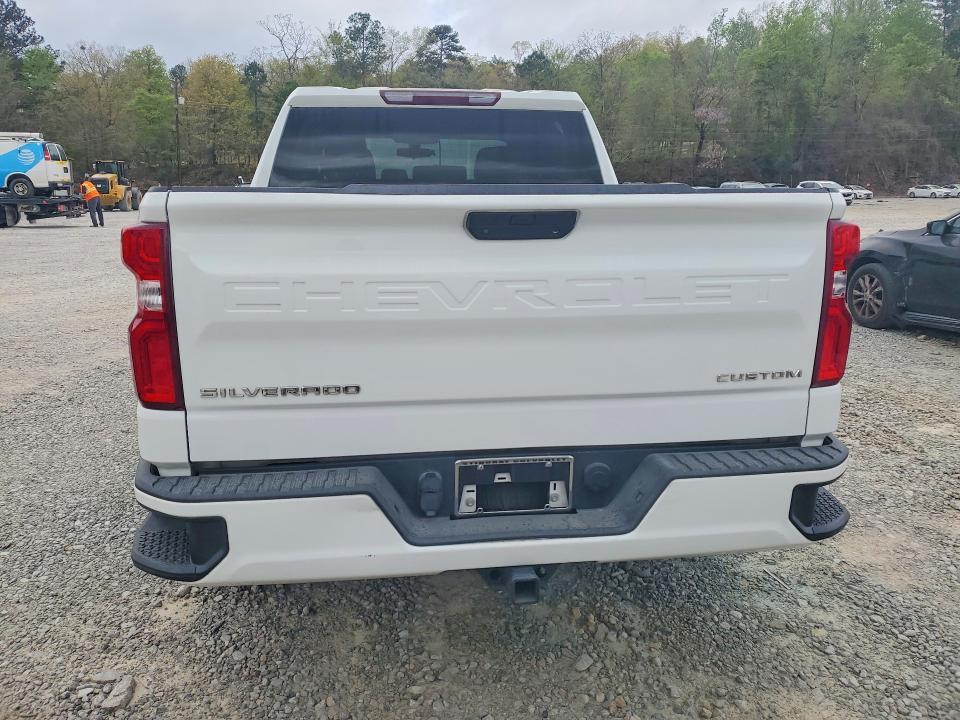 2022 Chevrolet Silverado ltd C1500 Custom
