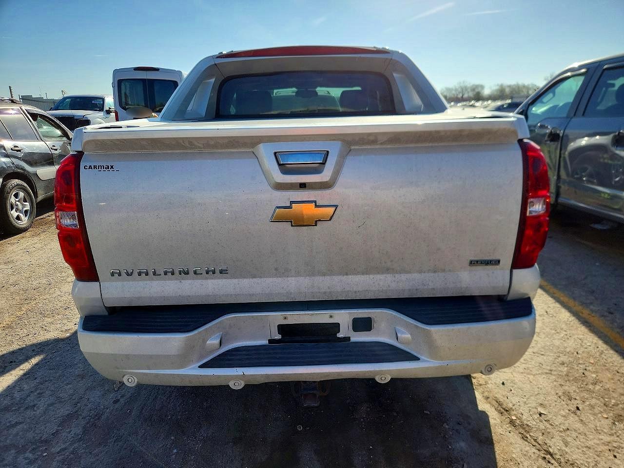2011 Chevrolet Avalanche LTZ
