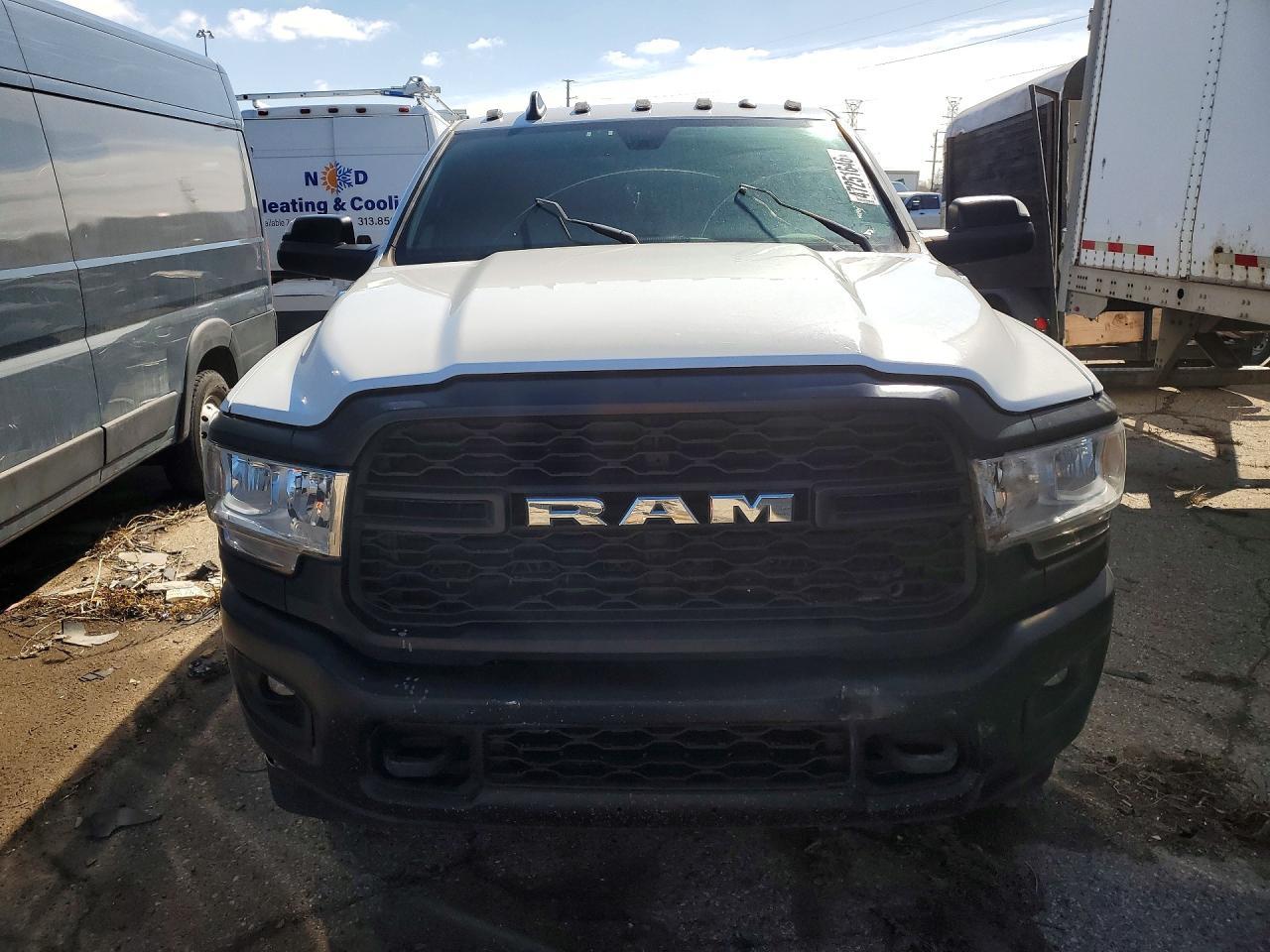 2022 Dodge RAM 3500 Truck Cab AND Chassis