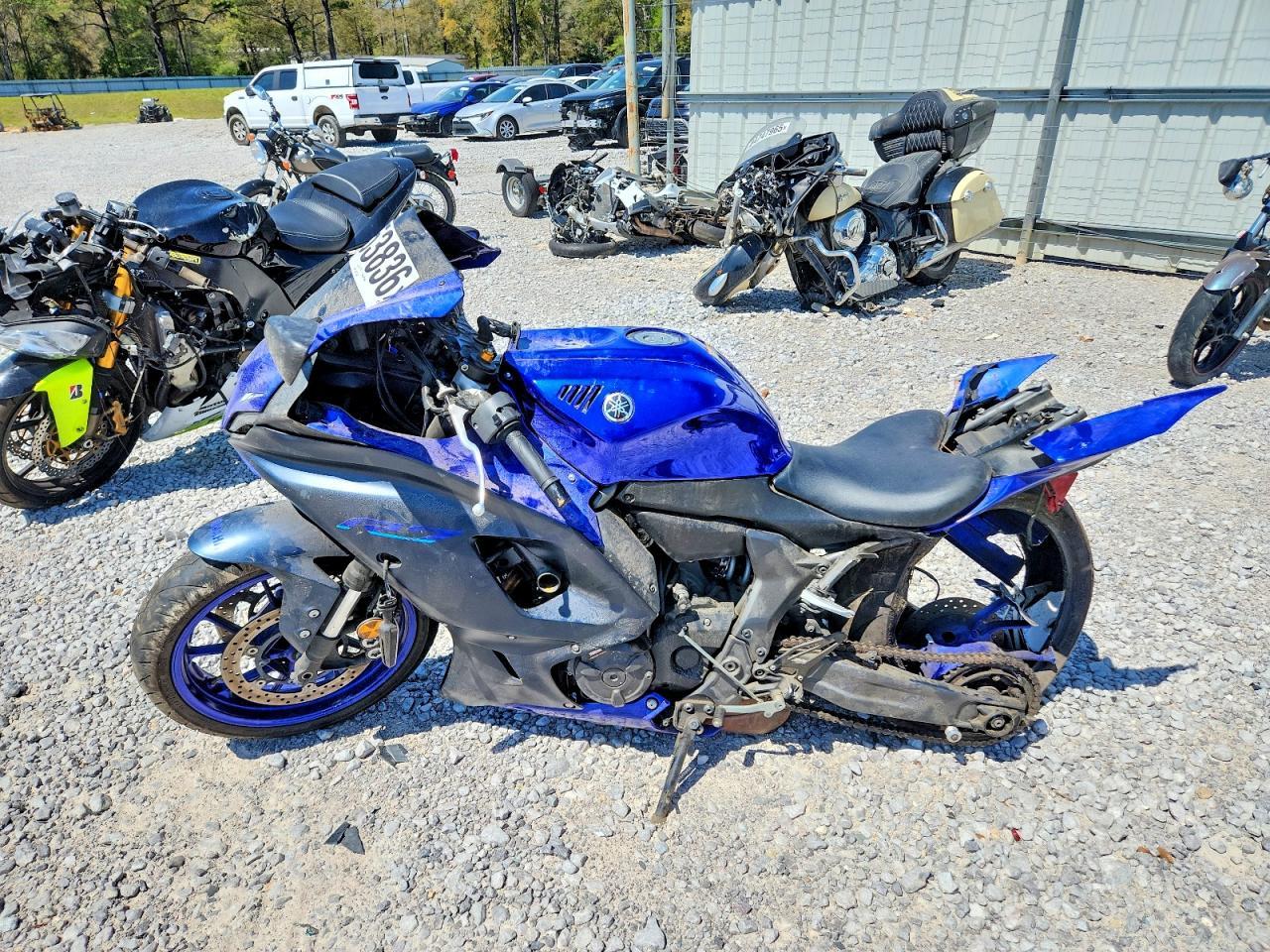 2023 Yamaha YZFR7