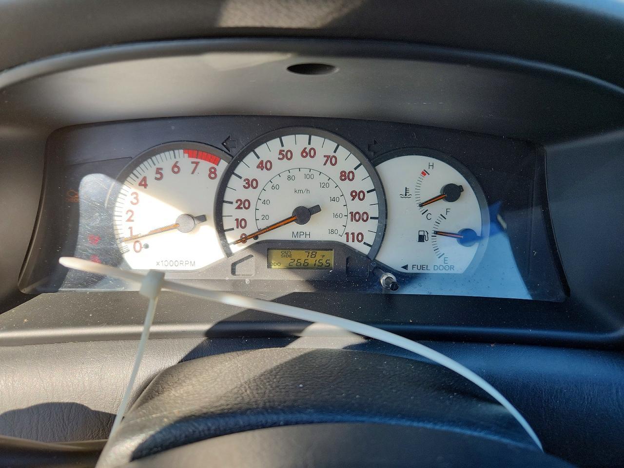 2004 Toyota Corolla s