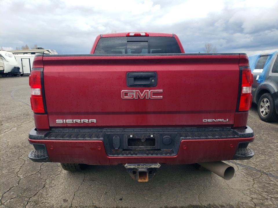 2018 GMC Sierra K2500 Denali