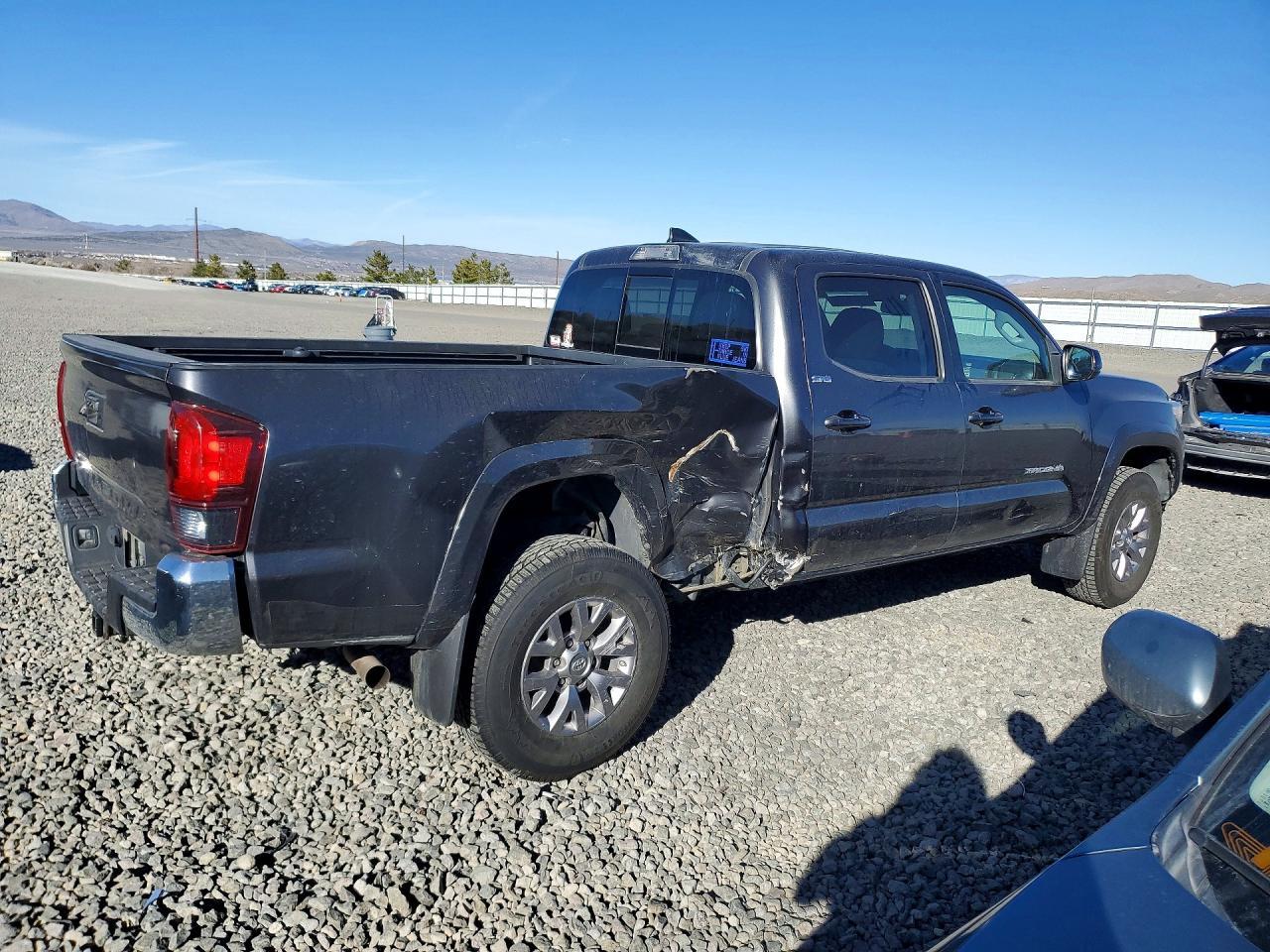 2018 Toyota Tacoma SR5 V6