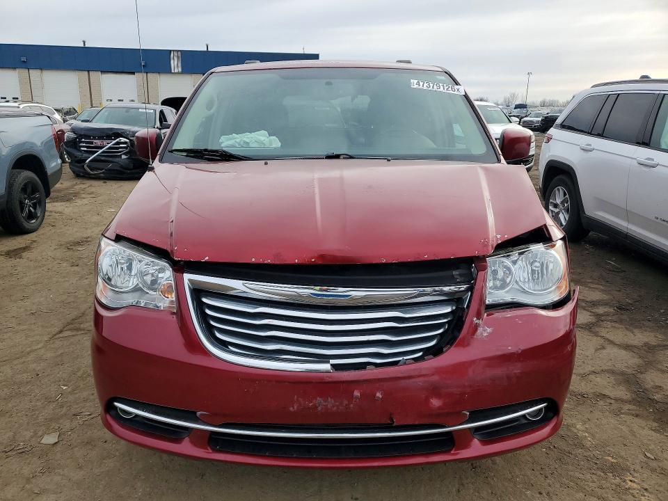 2016 Chrysler Town & Country Touring