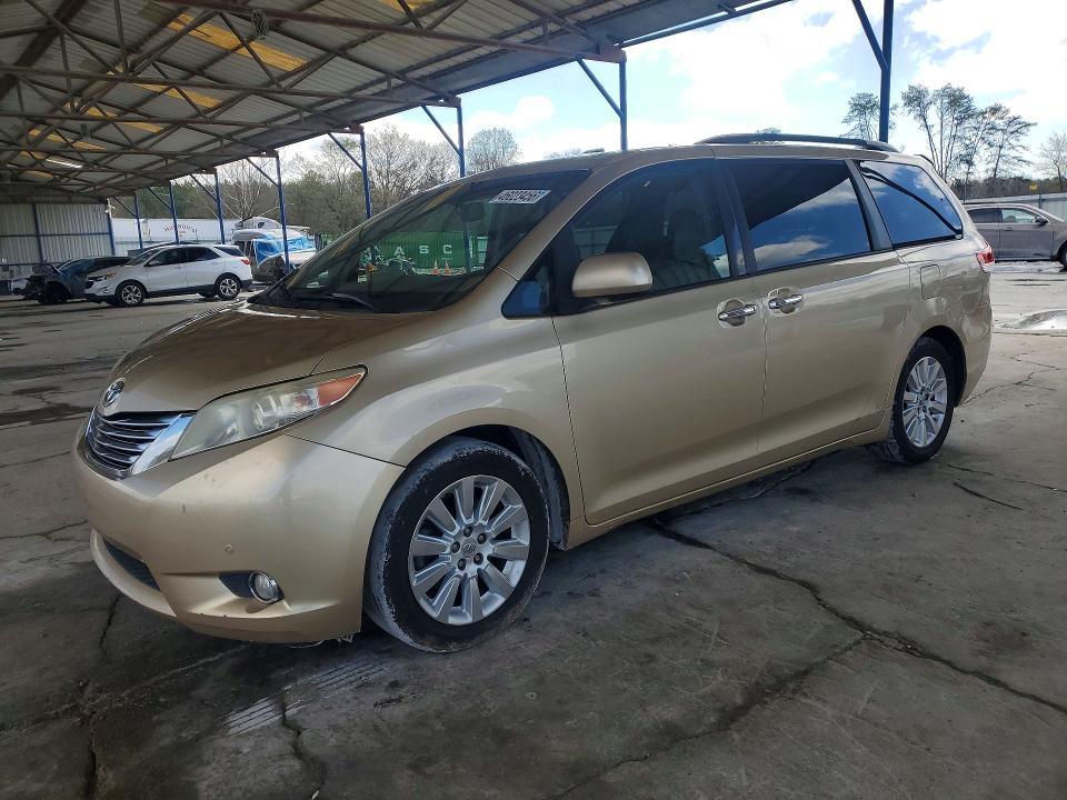 2011 Toyota Sienna Limited 7-passenger
