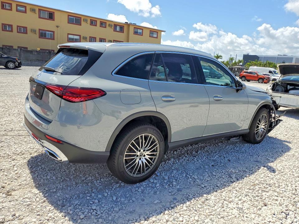2026 Mercedes-Benz Glc 300