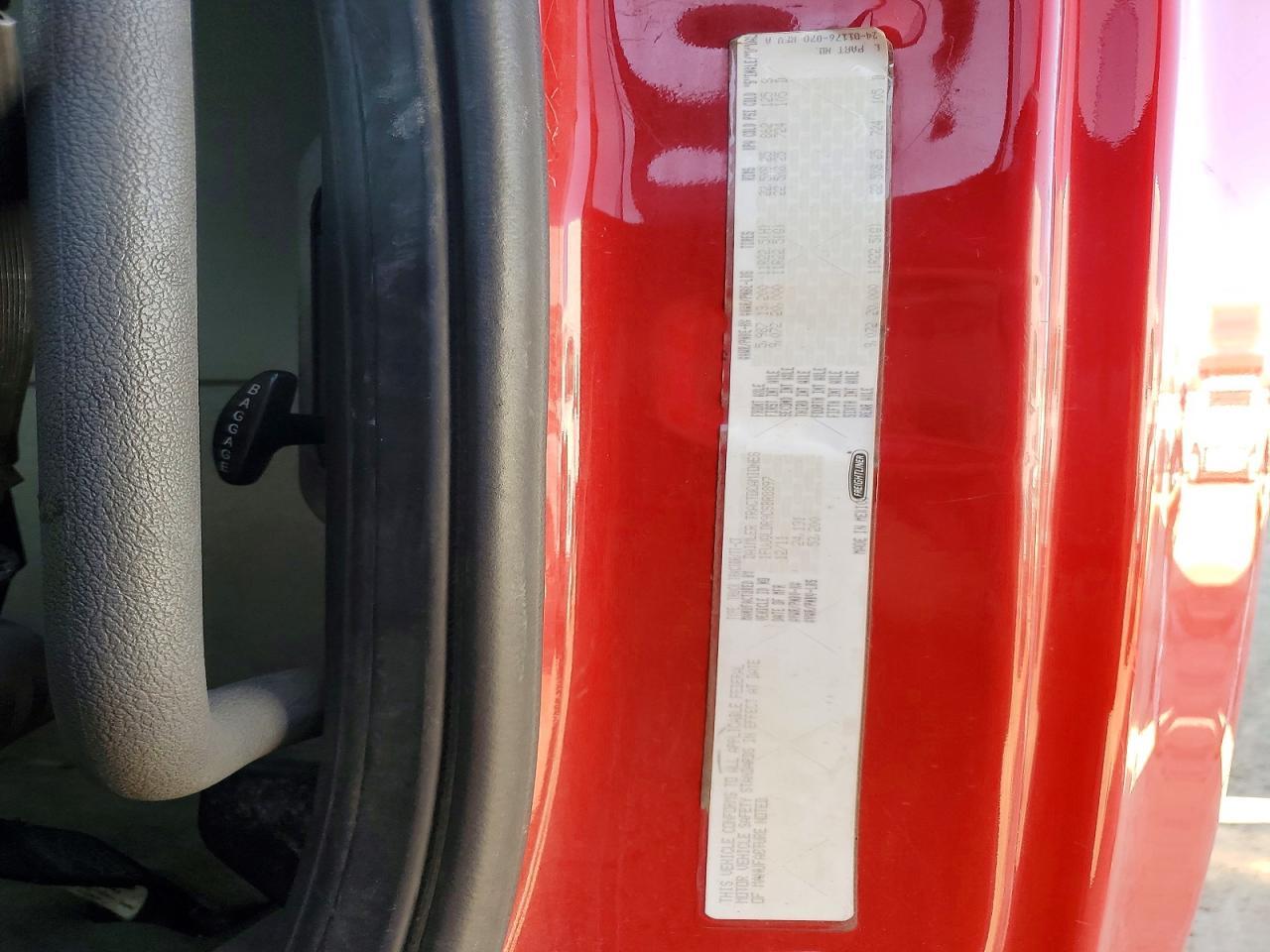 2012 Freightliner Cascadia Semi Truck