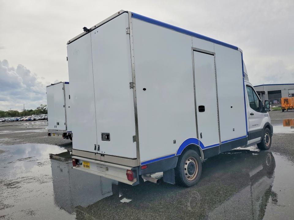 2021 Ford Transit Delivery Truck
