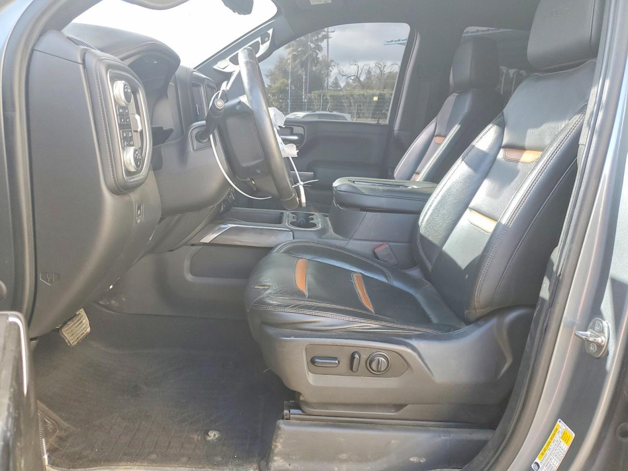 2020 GMC Sierra K1500 AT4