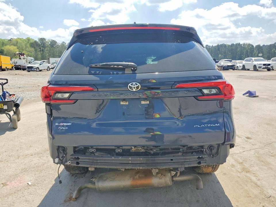 2024 Toyota Grand Highlander Platinum