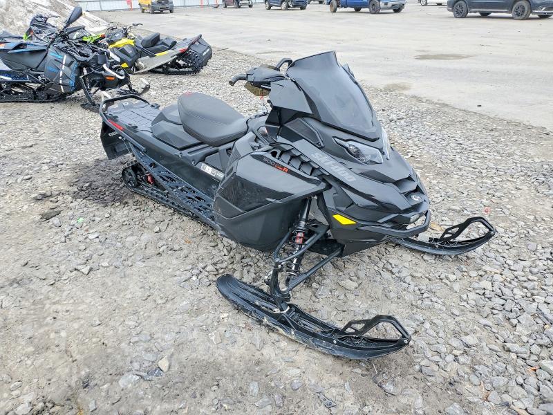 2024 Skidoo Renegade x 900 ace Turbo r