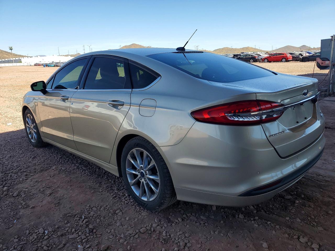 2017 Ford Fusion se
