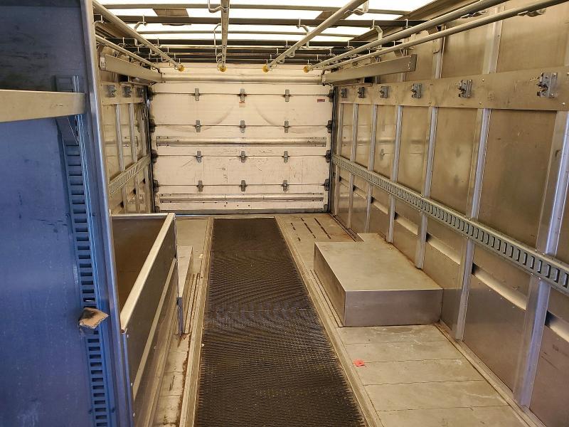 2010 Ford E450 Delivery Truck