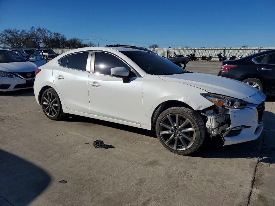 2018 Mazda 3 Touring