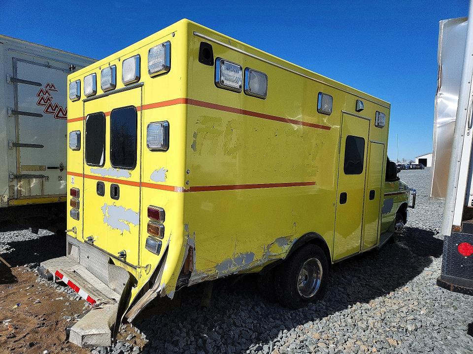 2015 Ford E350 Ambulance