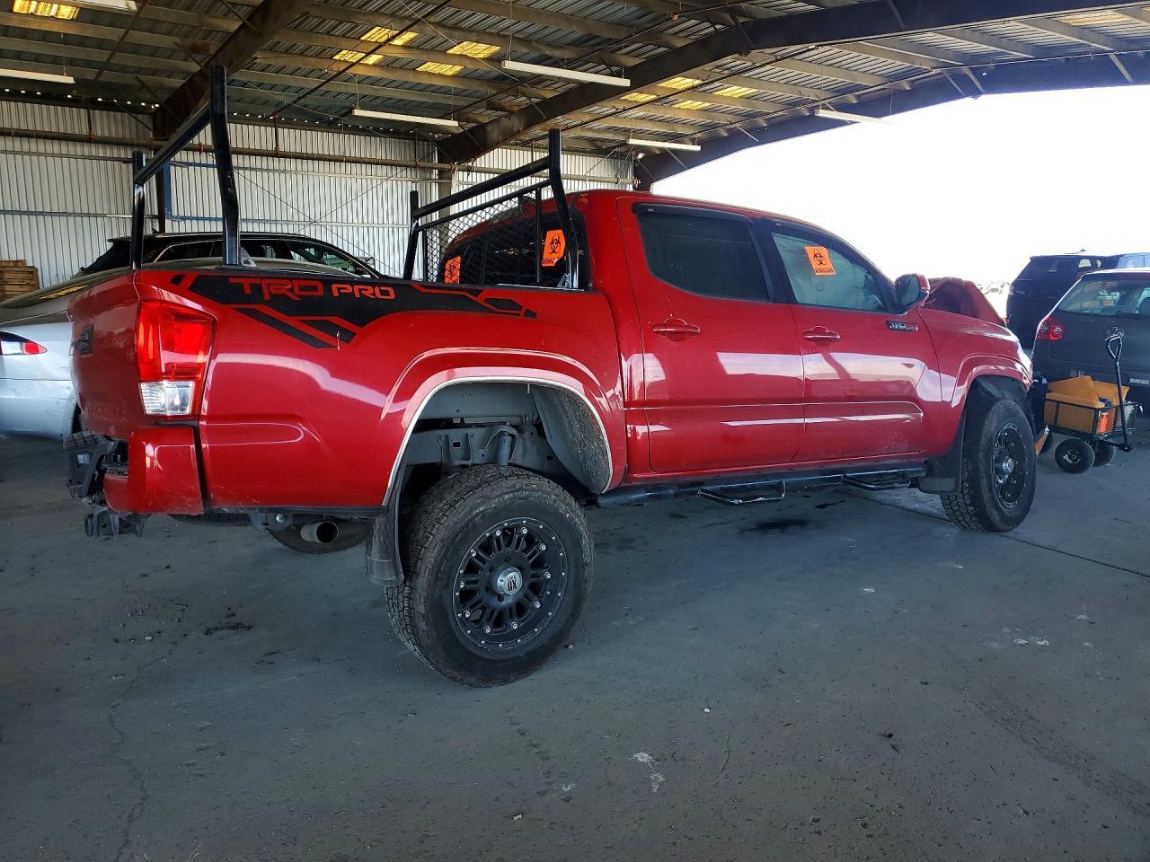 2017 Toyota Tacoma SR V6