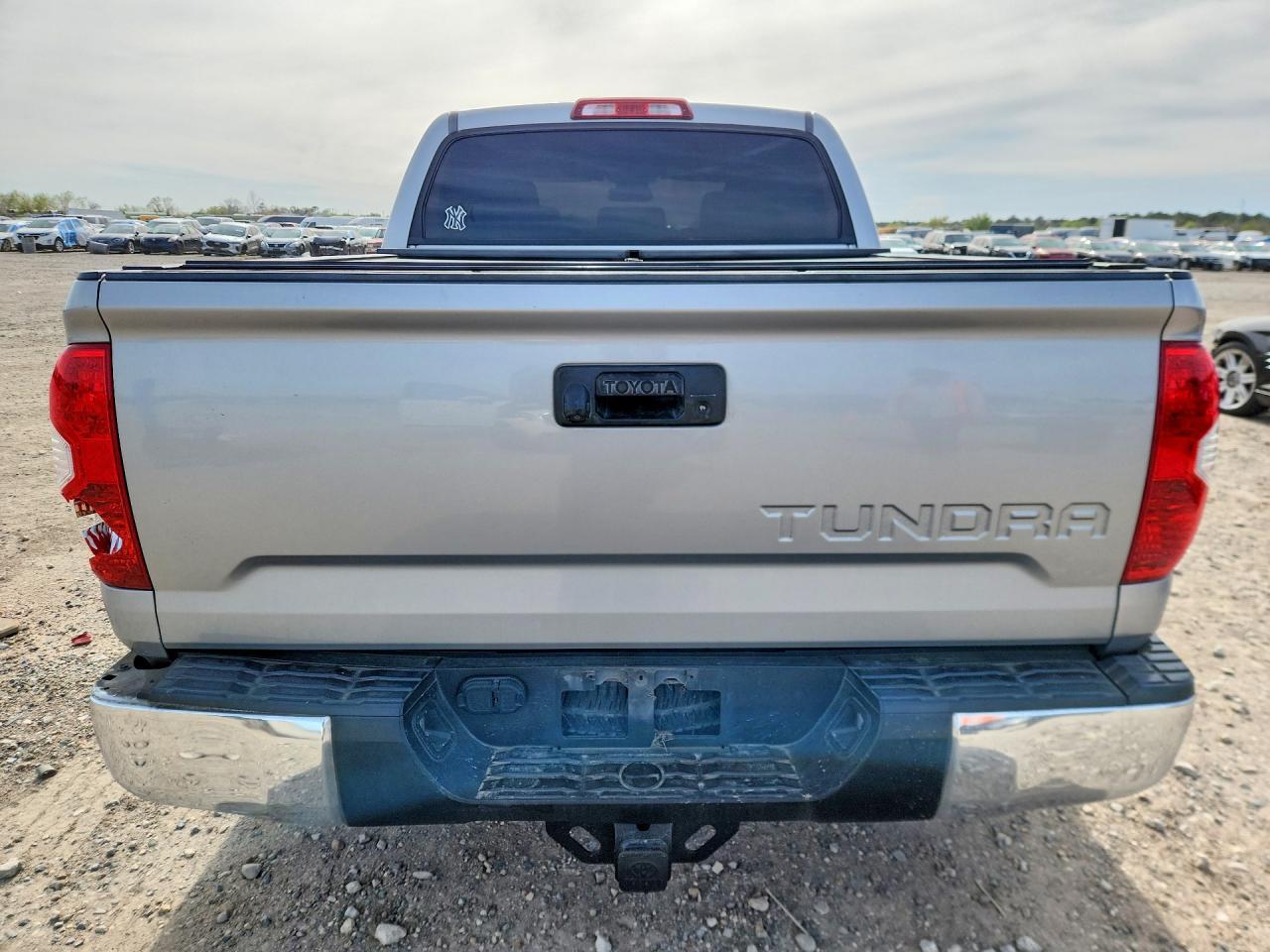 2015 Toyota Tundra SR5