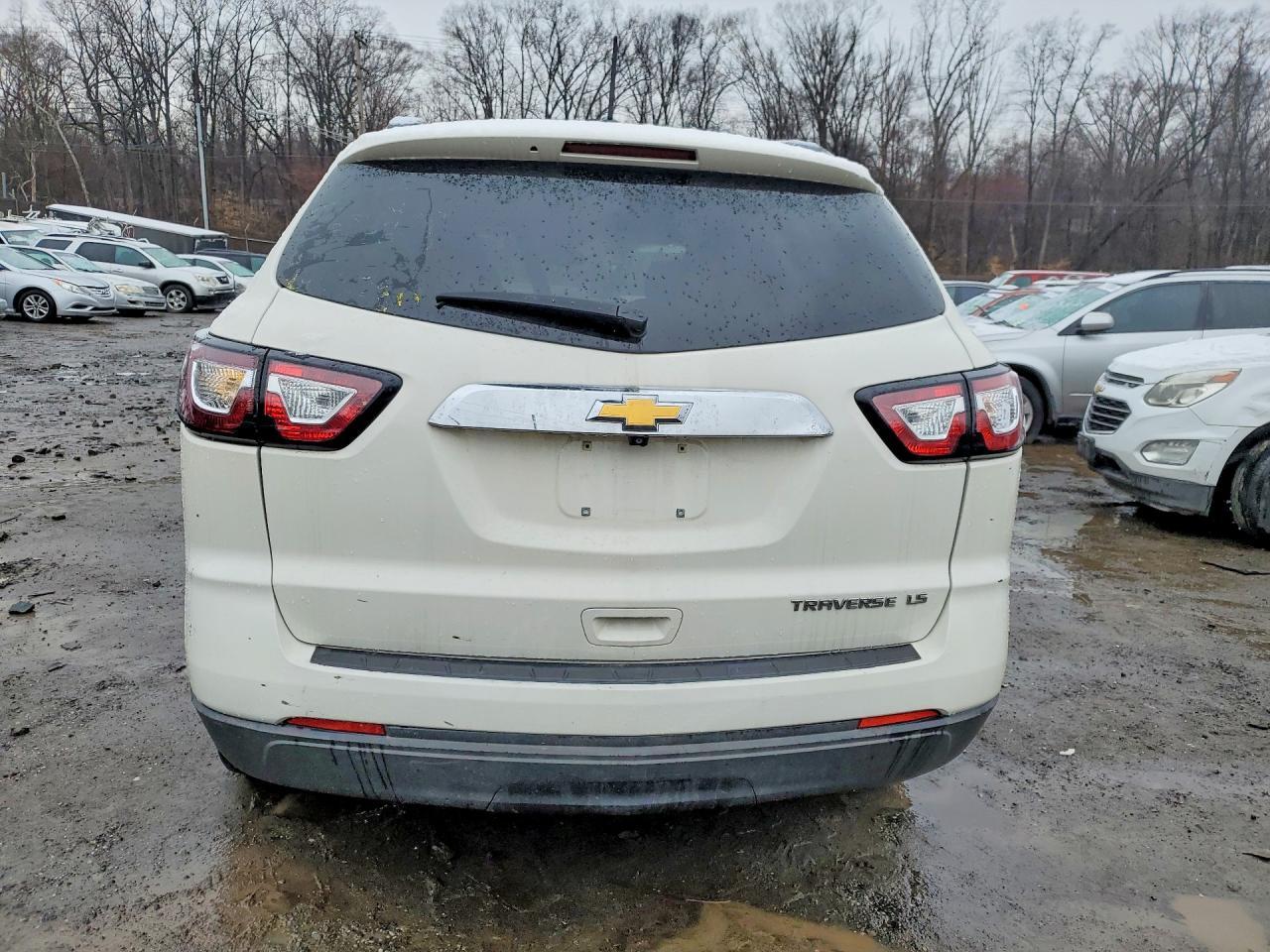 2015 Chevrolet Traverse ls
