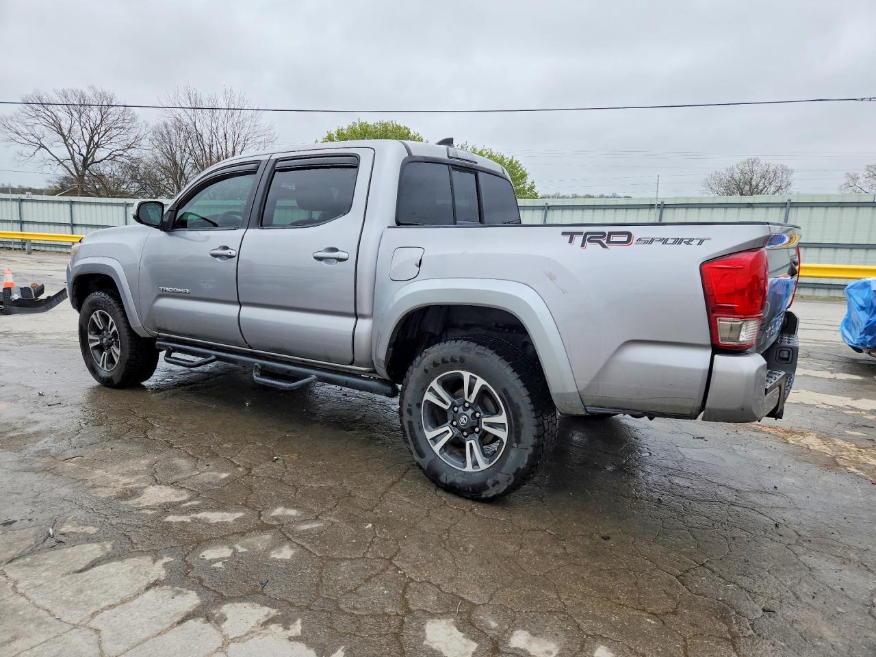 2016 Toyota Tacoma TRD Sport