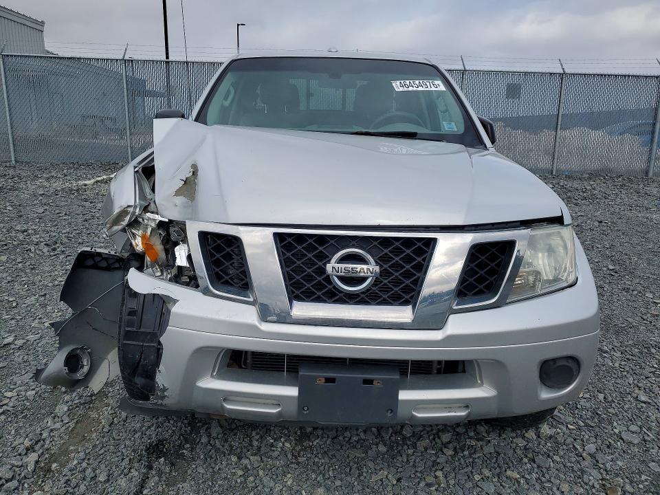 2015 Nissan Frontier sv