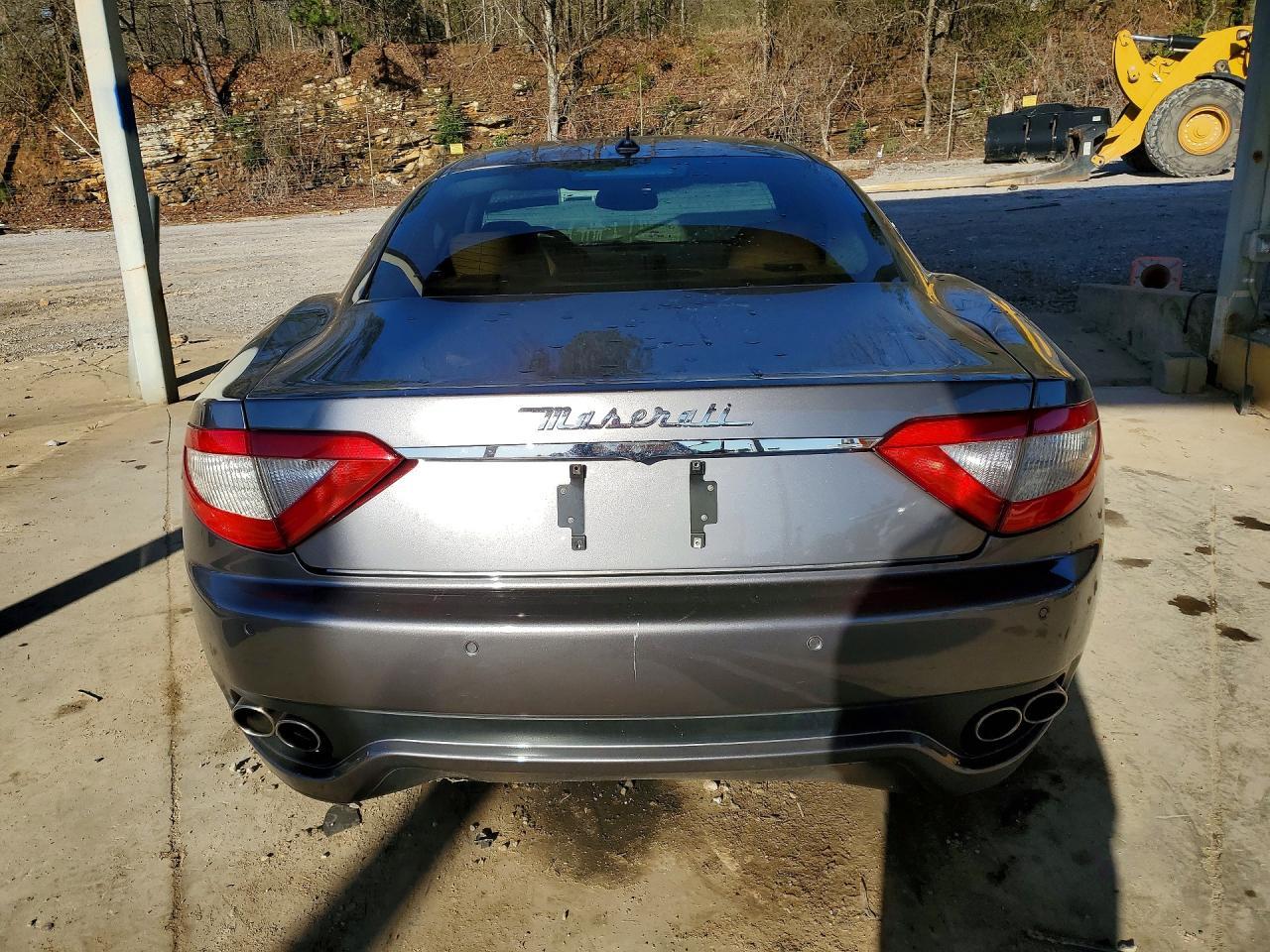 2010 Maserati Granturismo