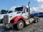 2016 Kenworth T880 Semi Truck
