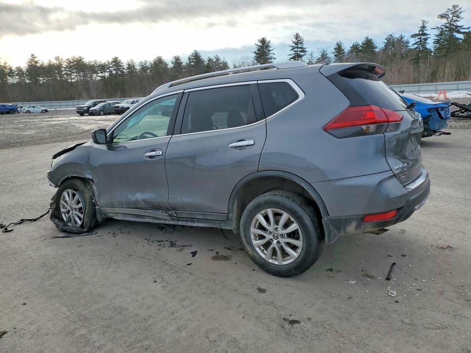 2018 Nissan Rogue sv