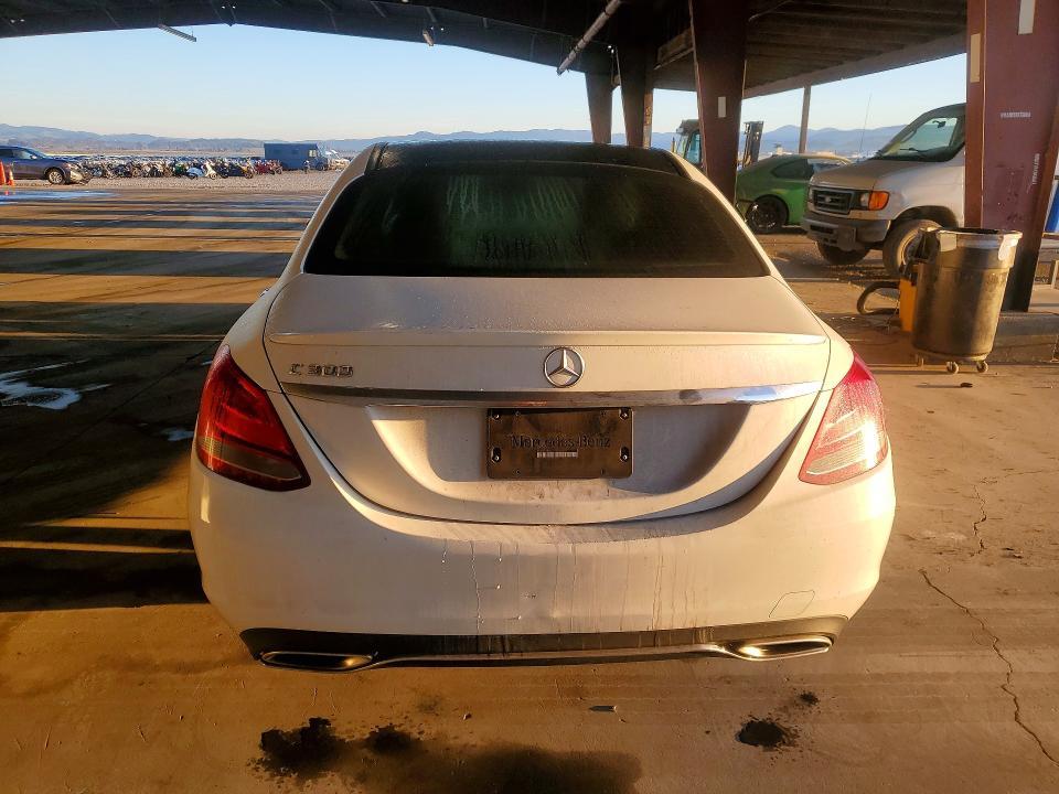 2016 Mercedes-Benz C300