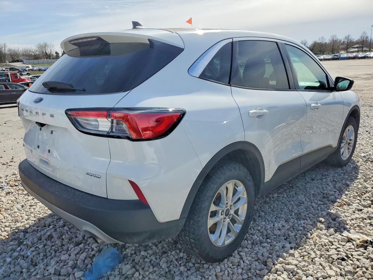 2022 Ford Escape se