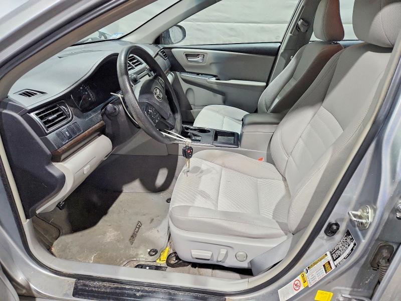 2015 Toyota Camry le