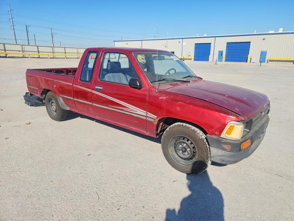 1996 Toyota Pickup Deluxe