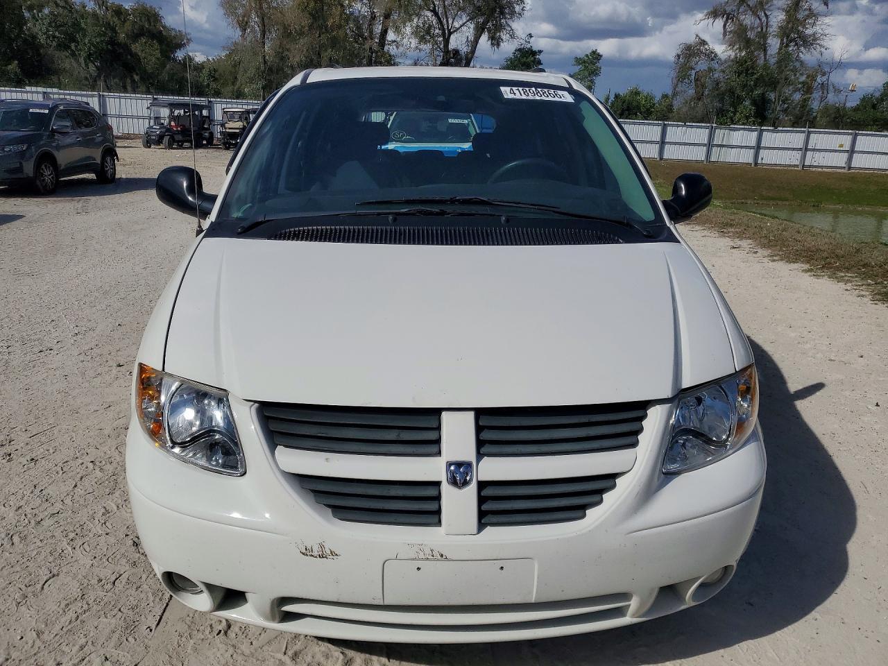 2007 Dodge Grand Caravan sxt