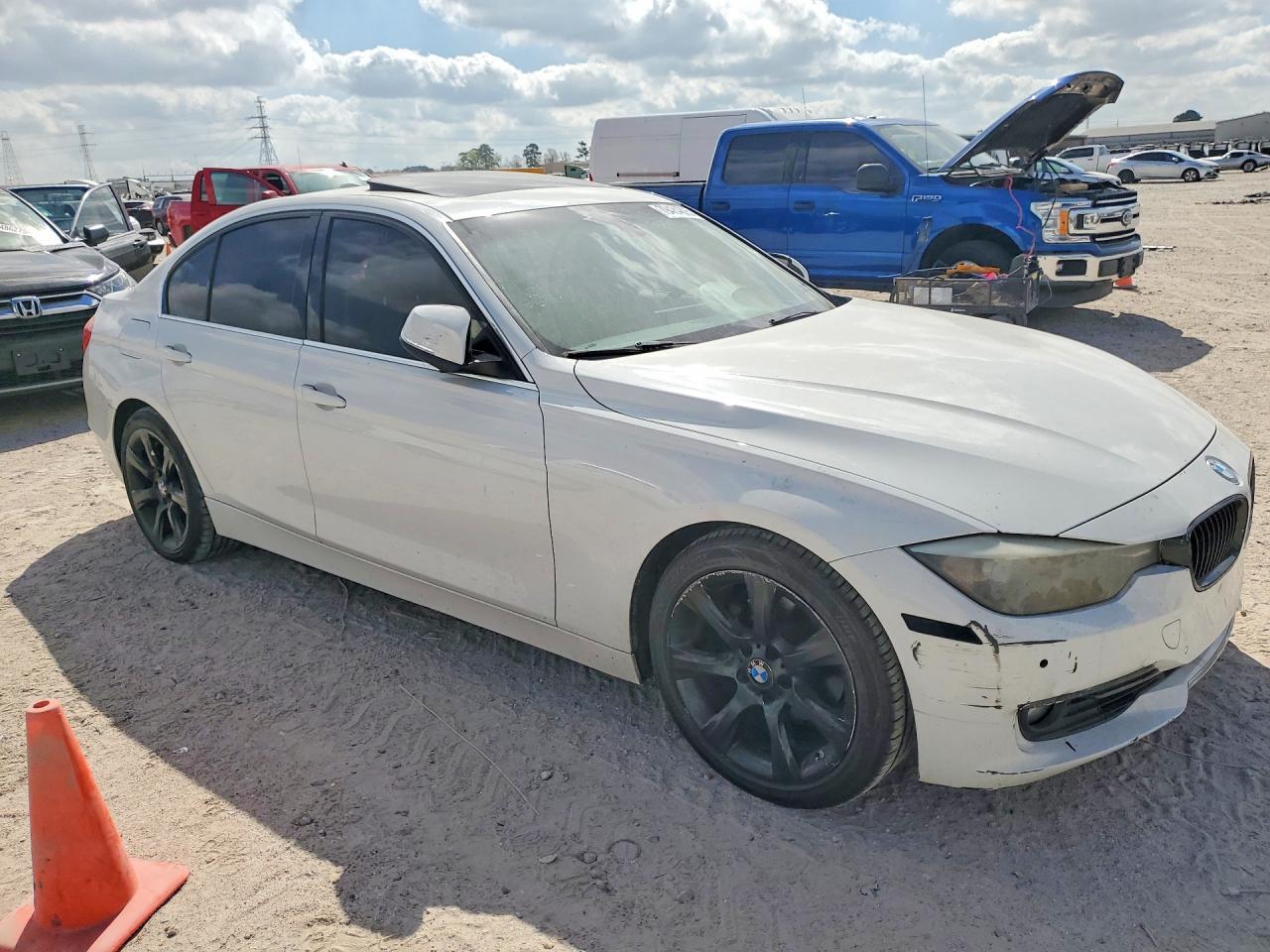 2013 BMW 328 i