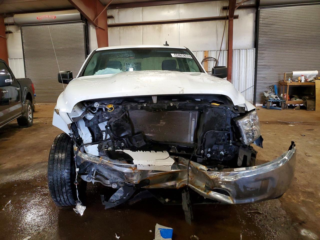 2023 Dodge RAM 1500 Classic SLT