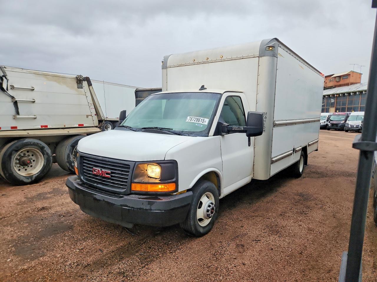 2016 GMC Savana Cutaway G3500