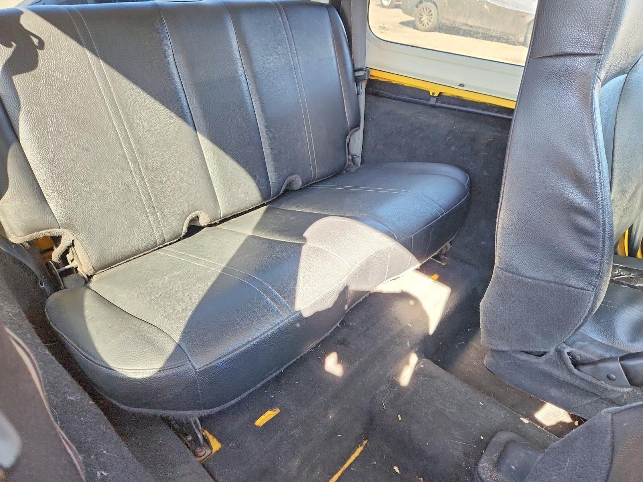 2004 Jeep Wrangler / tj se