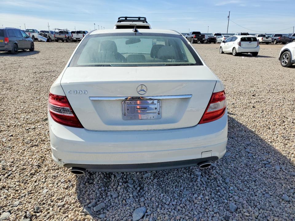 2011 Mercedes-Benz C300