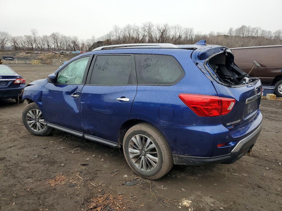 2019 Nissan Pathfinder s